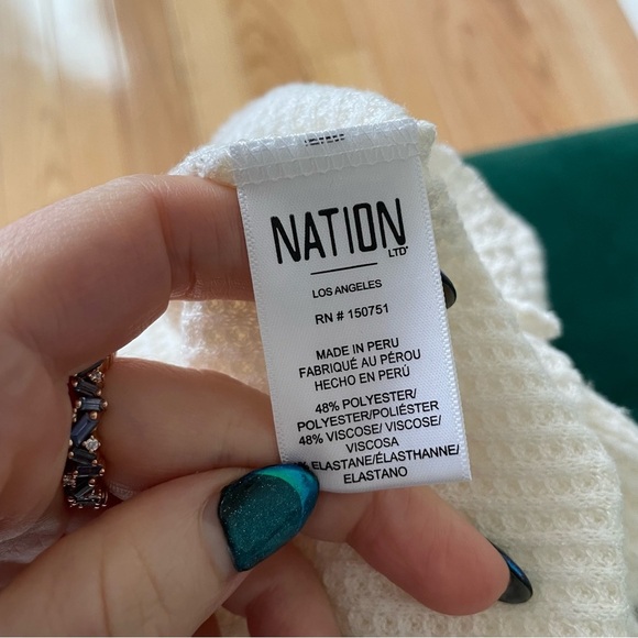 Nation LTD Neala Creme Waffle Knit Long Sleeve Snap Button Henley Shirt EUC Sz M - Picture 8 of 10